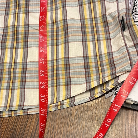 Patagonia Men's Yellow and Brown Plaid Shirt XXL - Picture 8 of 10